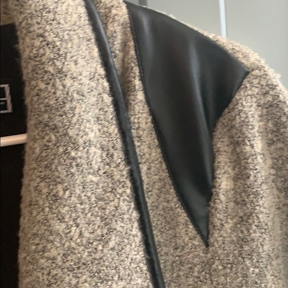 Jacket - Picture 3 of 7